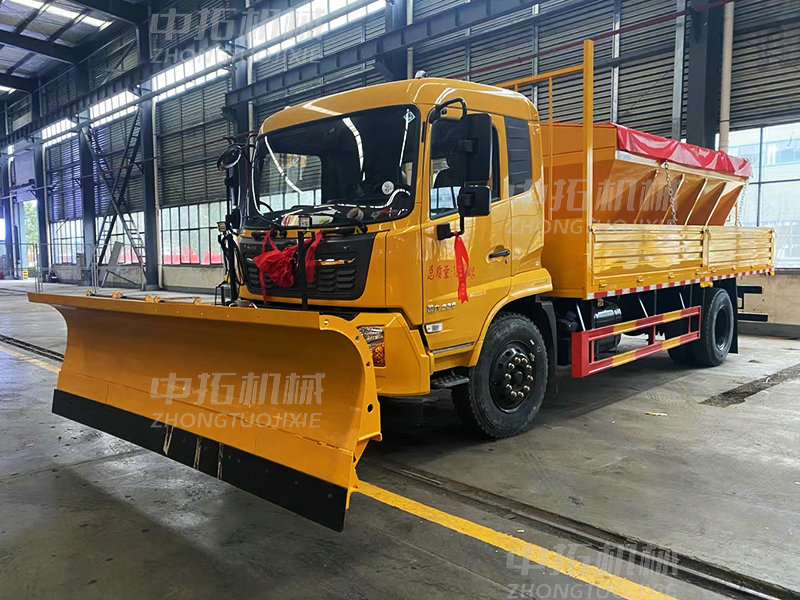 車載加裝 推雪鏟 (5).jpg