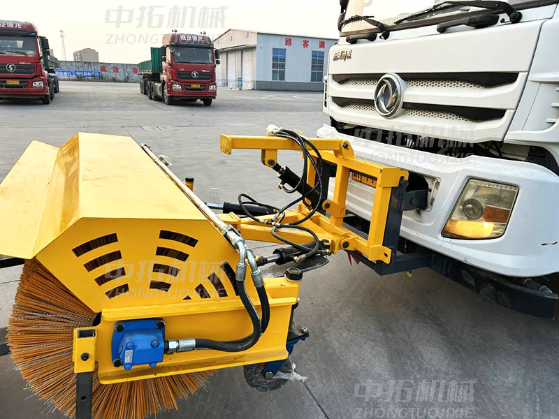 車載加裝 掃雪滾 (4).jpg