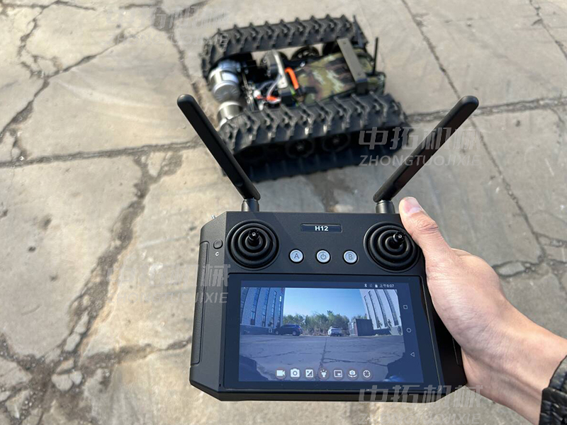 遙控小履帶底盤 (1).png