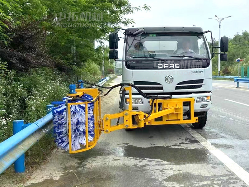 護欄清洗機主要特點